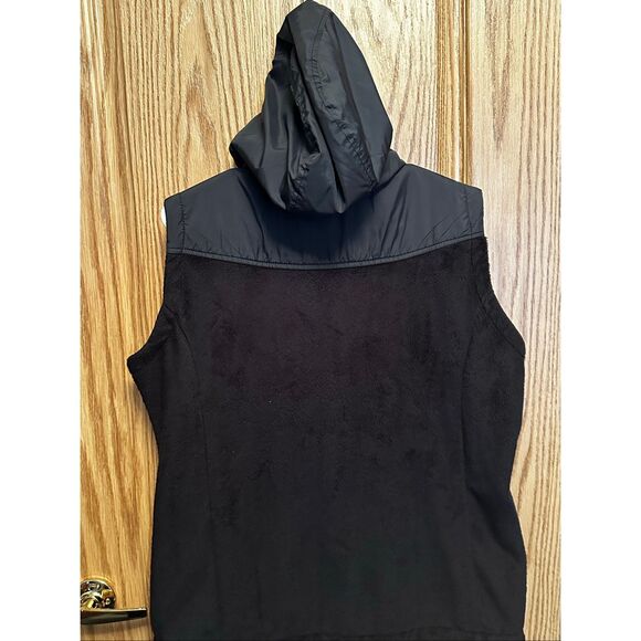 Women’s Made for Life Black Vest with Hood XL - Picture 7 of 9